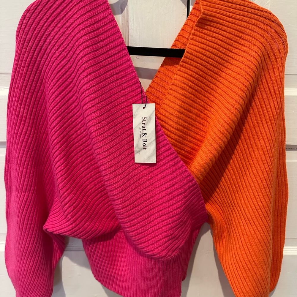Strut & Bolt NWT 
Vibrant Pink and Orange Chunky Knit V-Neck Sweaters